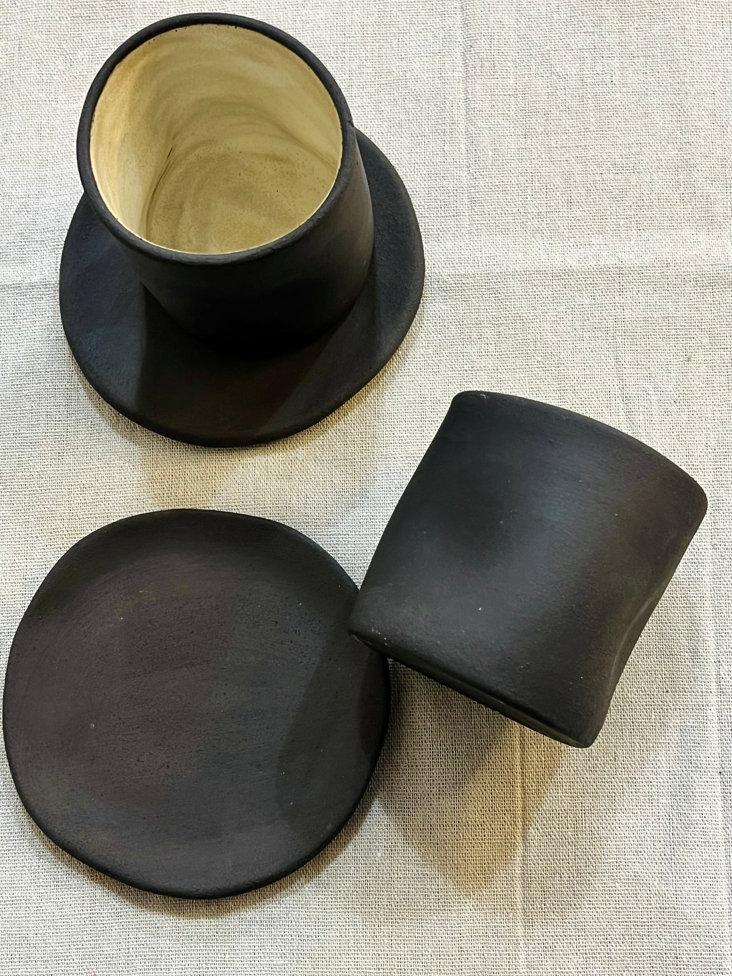 Black Thumb Cup Sets