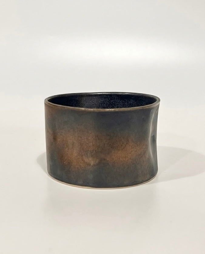 Bronz Thumb Cup